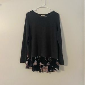 Boho Grey Floral Top M